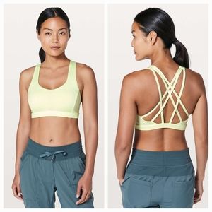 Lululemon Free to be Serene bra
